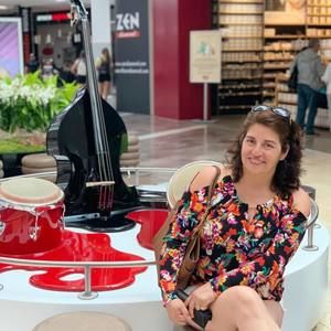 Meet your Posher, Norma